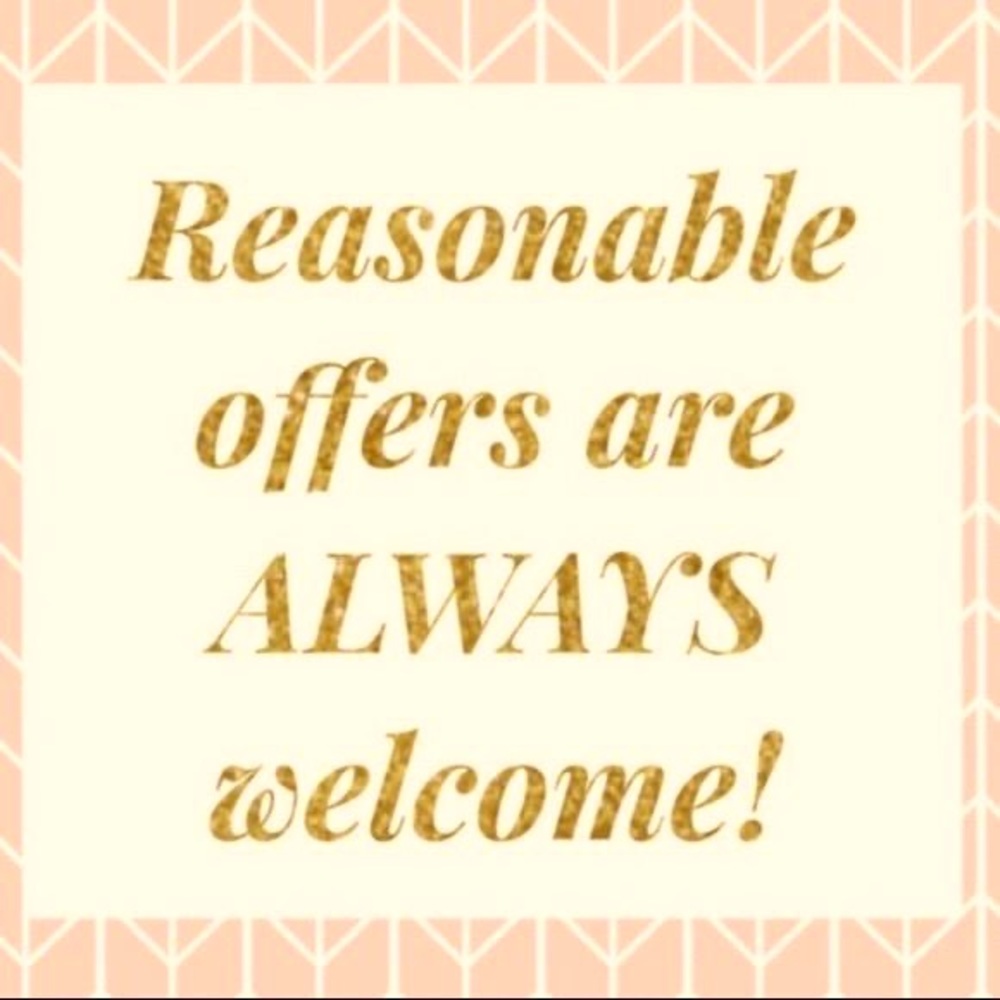 I accept most of the reasonable offers🥳